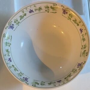 Gibson  10' serving bowl